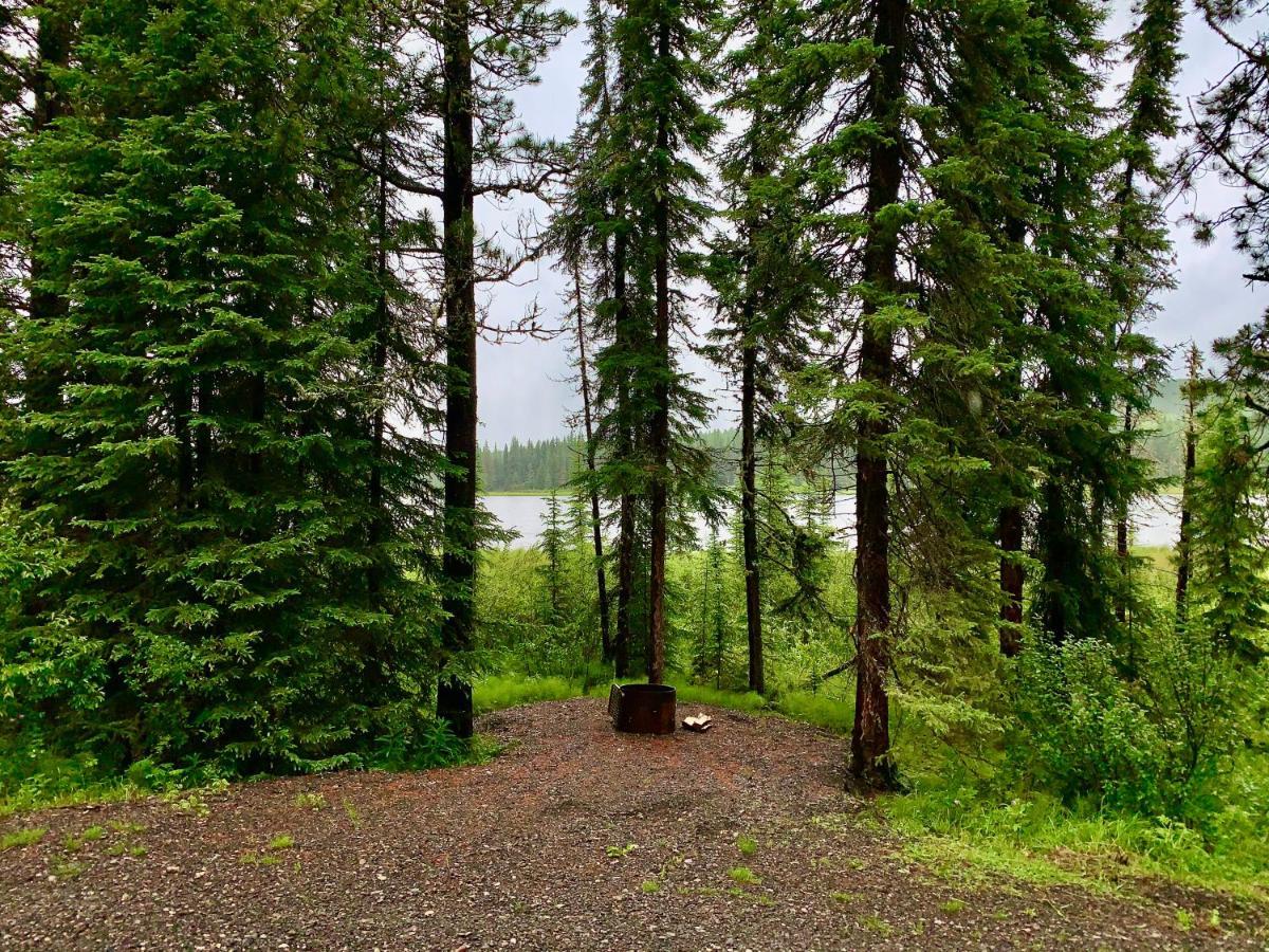 Schott'S Lake Conference & Resort Sundre Esterno foto