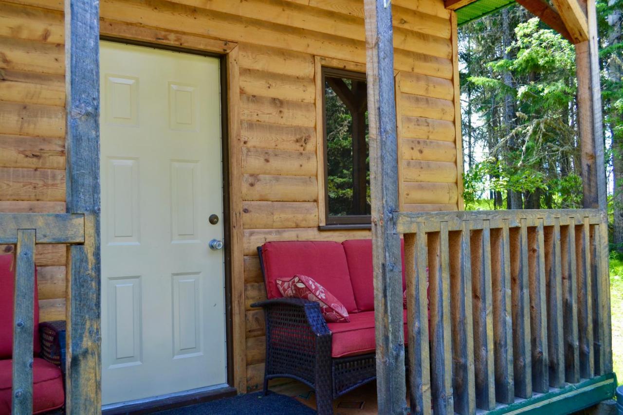 Schott'S Lake Conference & Resort Sundre Esterno foto