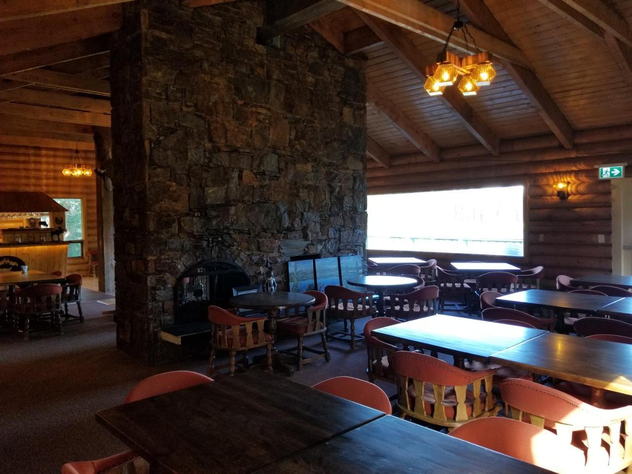 Schott'S Lake Conference & Resort Sundre Esterno foto